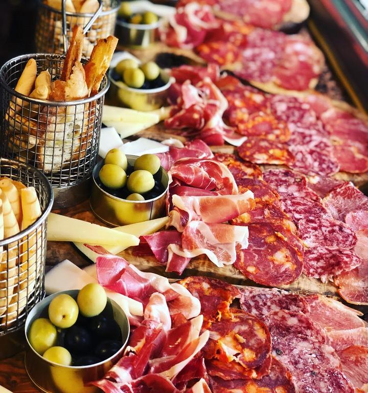 BarceLona Tapasbar & Restaurant