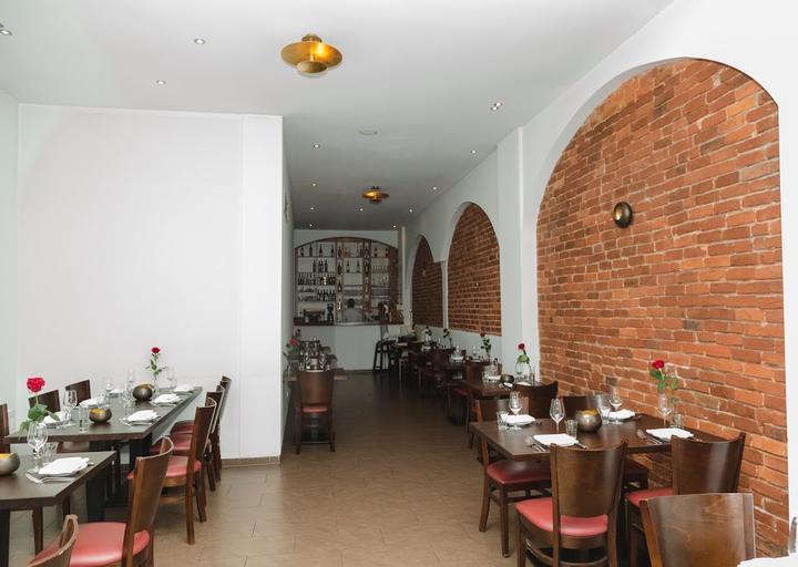 FARDi SYRIAN RESTAURANT