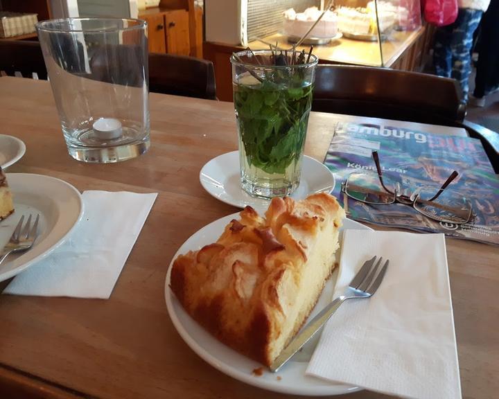 Cafe May