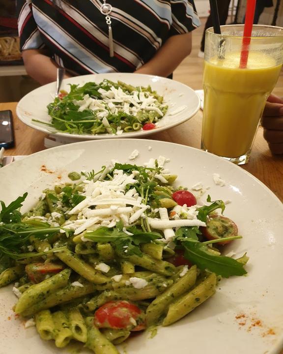 Buster Pasta