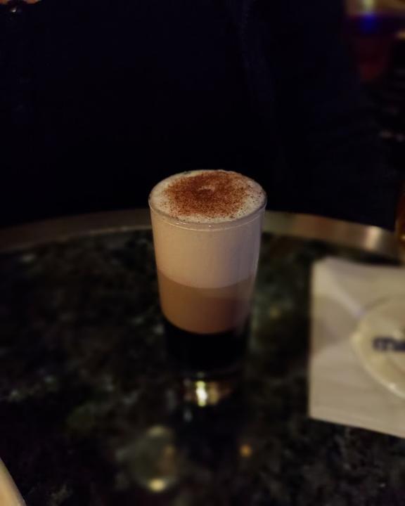 Life Style Bar