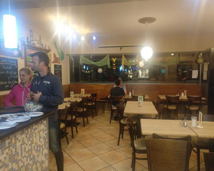 Bistro Melange