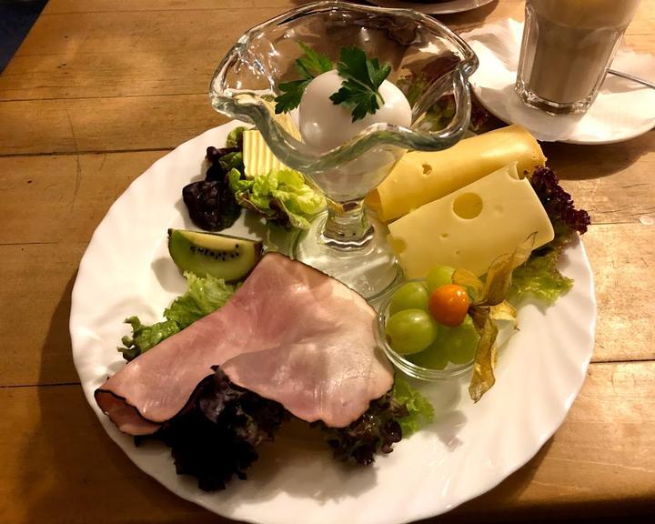 Schwarzes Café