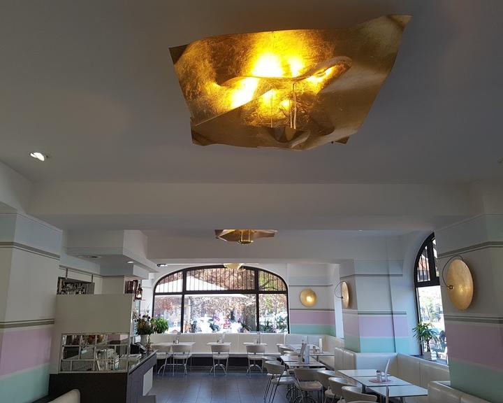 Eiscafe La Piazza