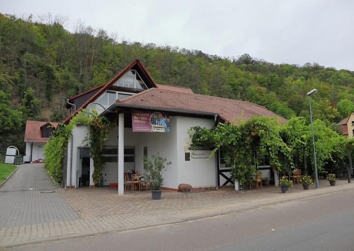 Weingut U. Lutzkendorf