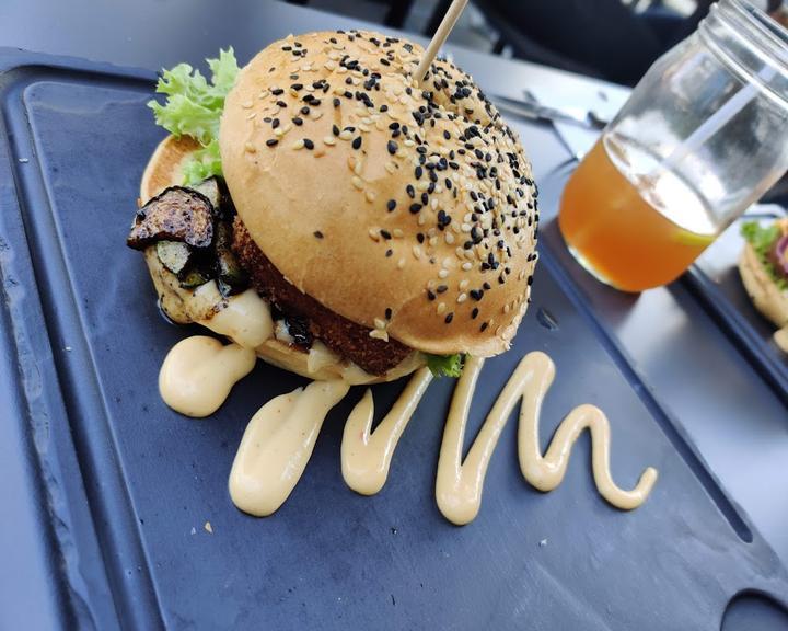 Dulf's Burger (Karo)