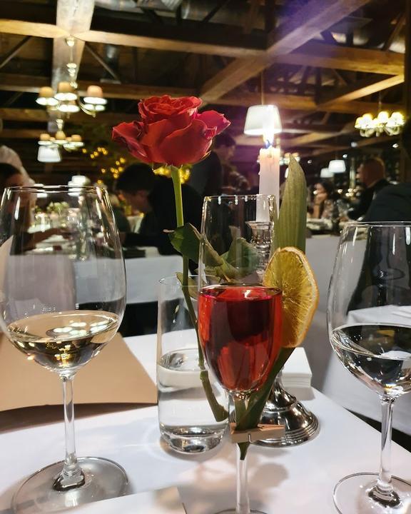 Vino & Basilico