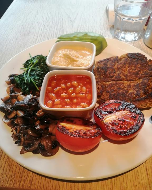 Crocodil Cafe & Kneipe