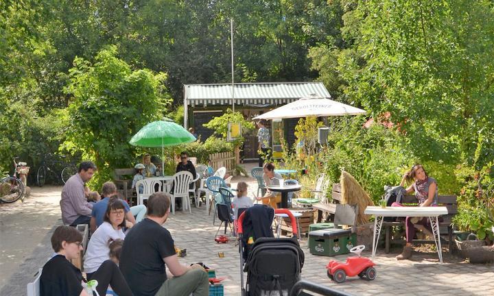 Cafe Eule Im Gleisdreieck