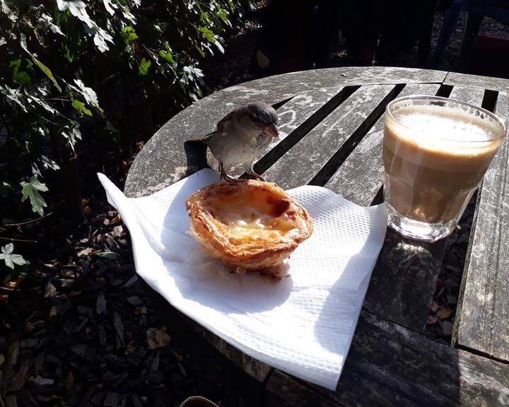 Cafe Eule Im Gleisdreieck