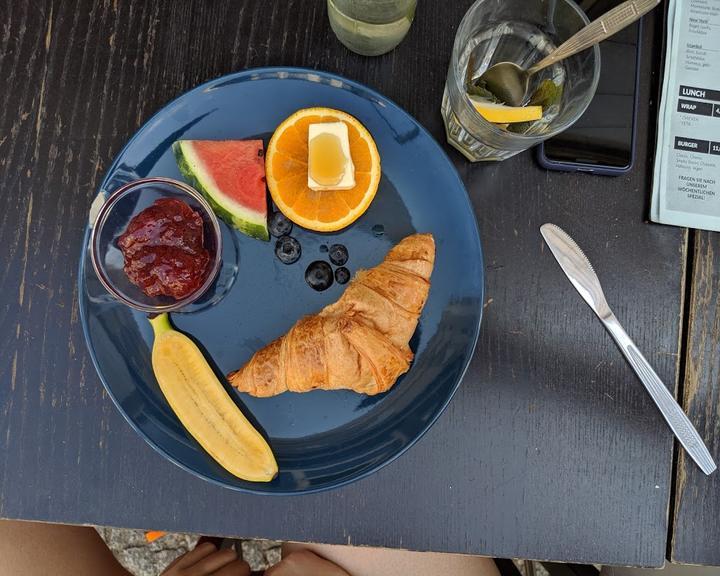 Bäckerei Cafe Tuna
