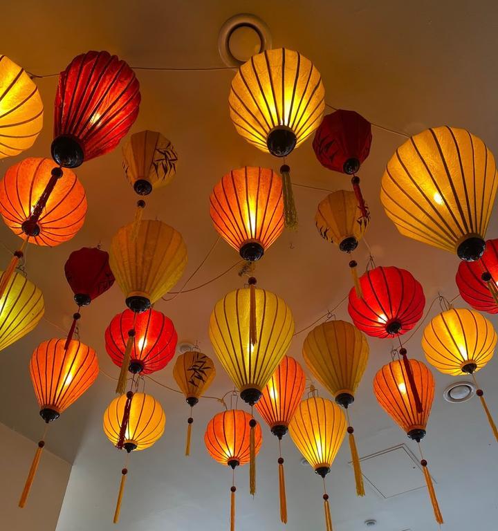 Saigon Com Nieu