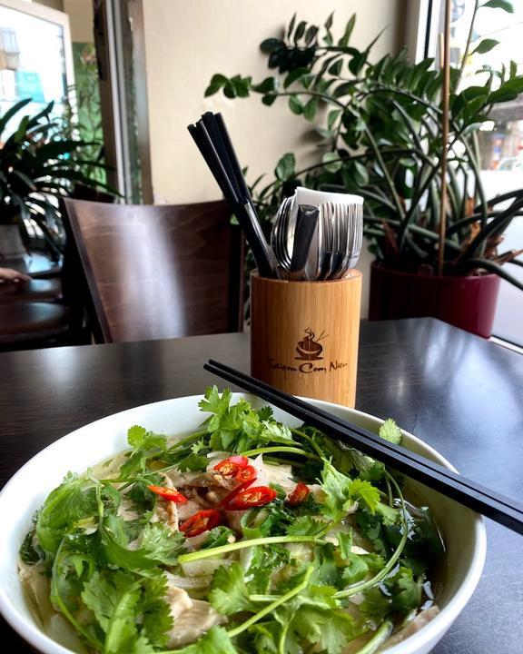 Saigon Com Nieu