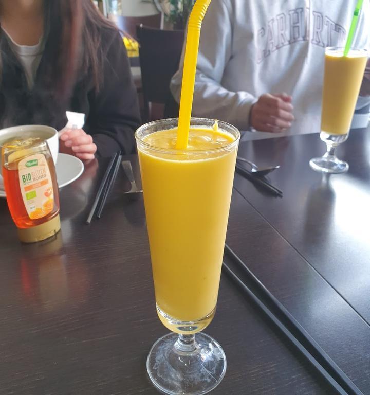 Saigon Com Nieu