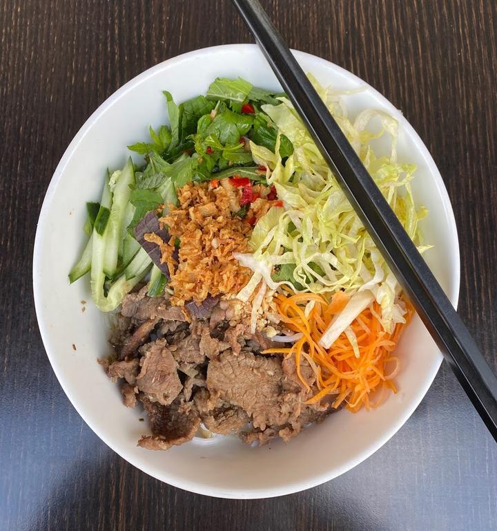 Saigon Com Nieu