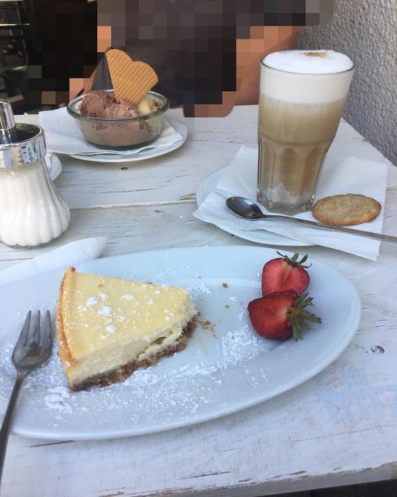 Cafe Vienna