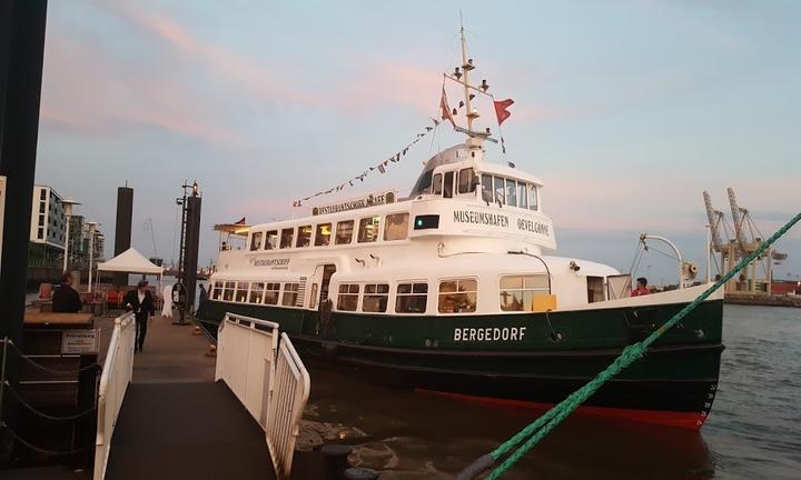 Kleinhuis' Restaurantschiff