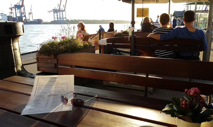 Kleinhuis' Restaurantschiff