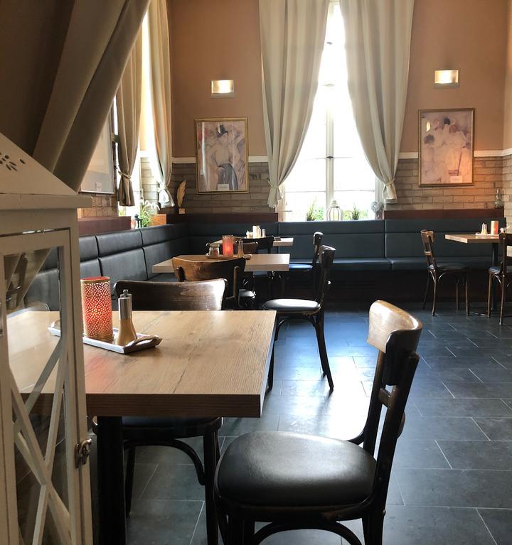Cafe Max