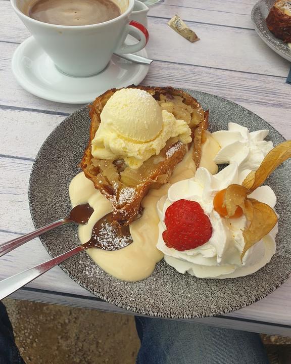 Cafe Max
