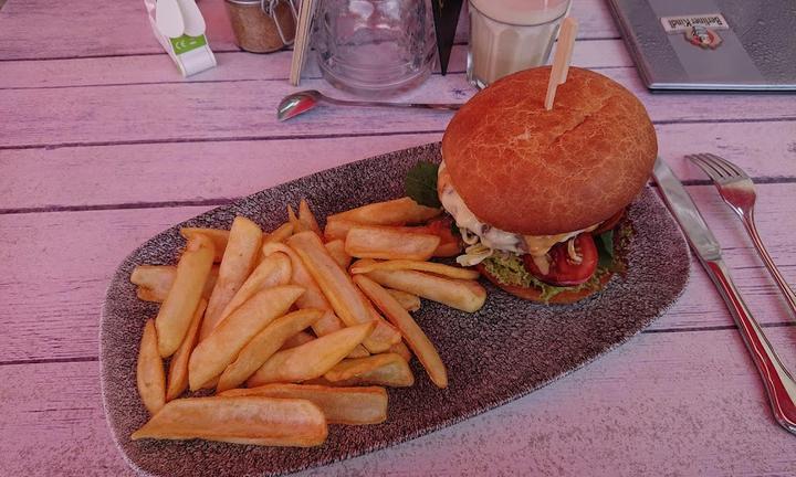 Cafe Max
