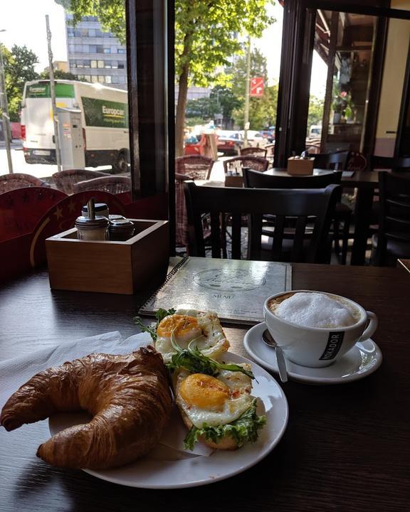 Cafe Backerei
