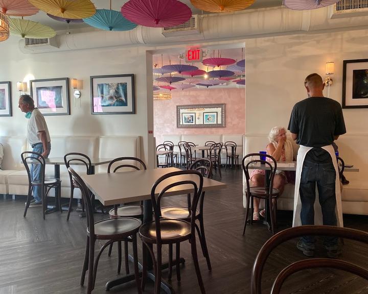 GRACE Restaurant & Bar