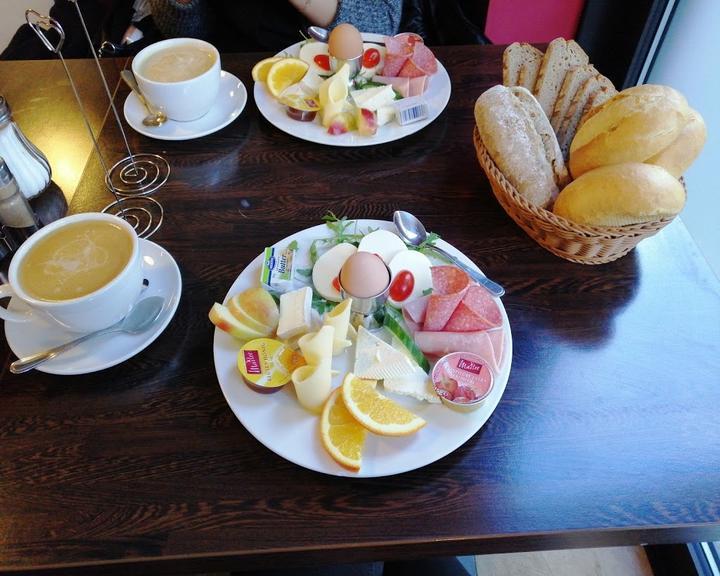 LunchTime