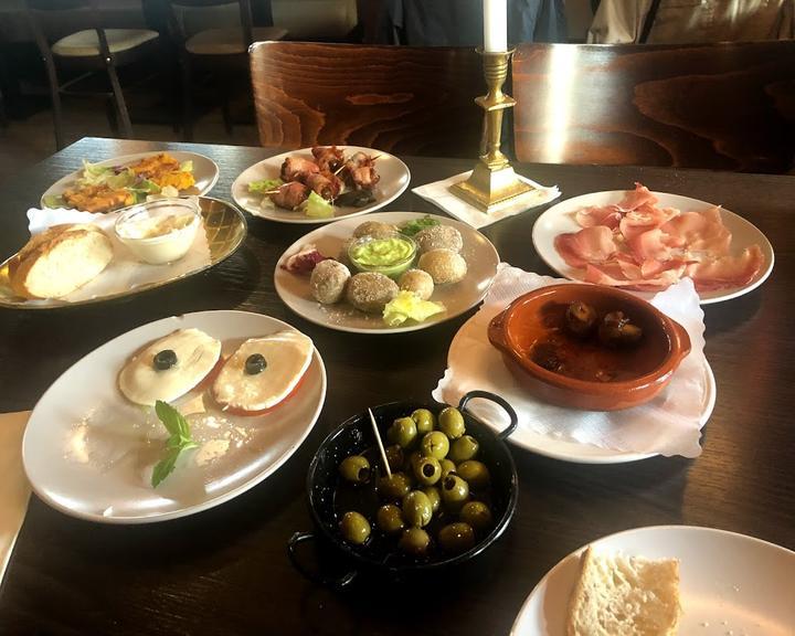 XIV Heilige Tapas-Bar