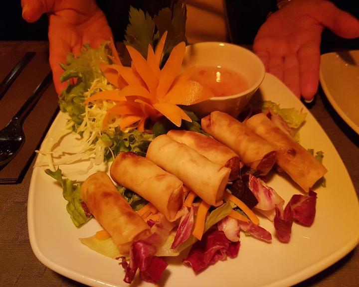 Yum - Thai Kitchen & Bar