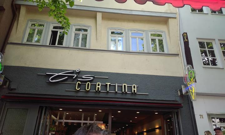 Eis Cafe Cortina