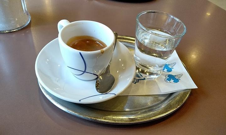 Eis Cafe Cortina
