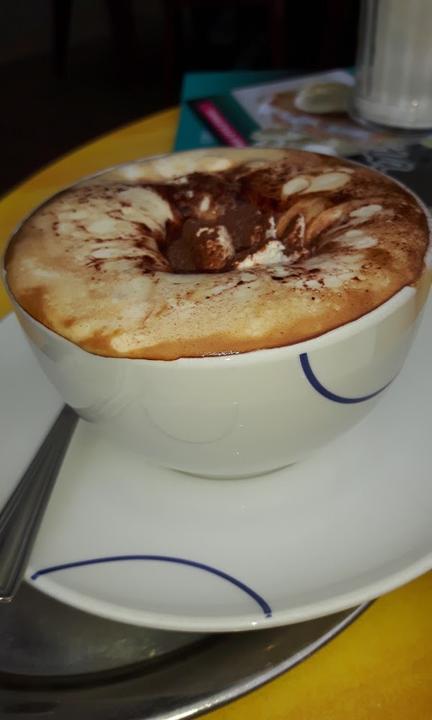 Eis Cafe Cortina