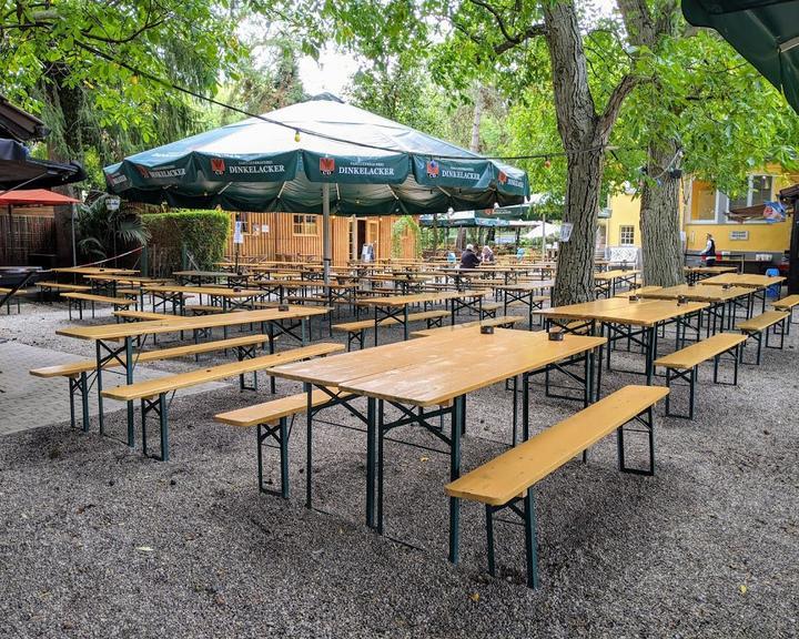 Uferstüble Biergarten