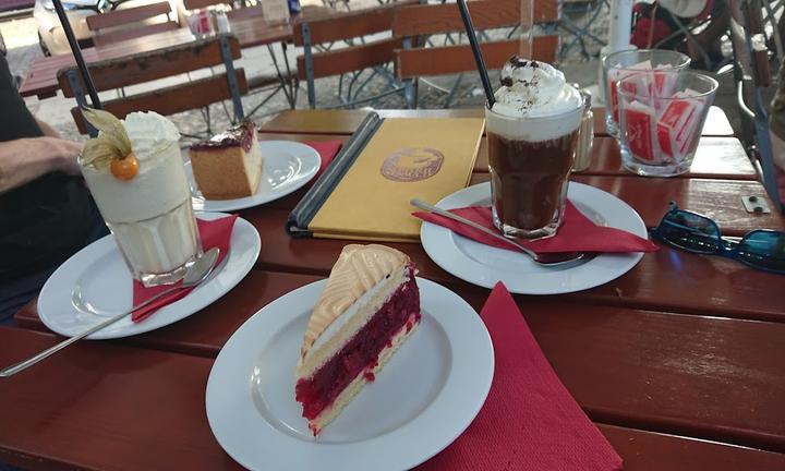 Sowohl Als Auch