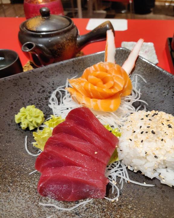 Akito Sushi Express