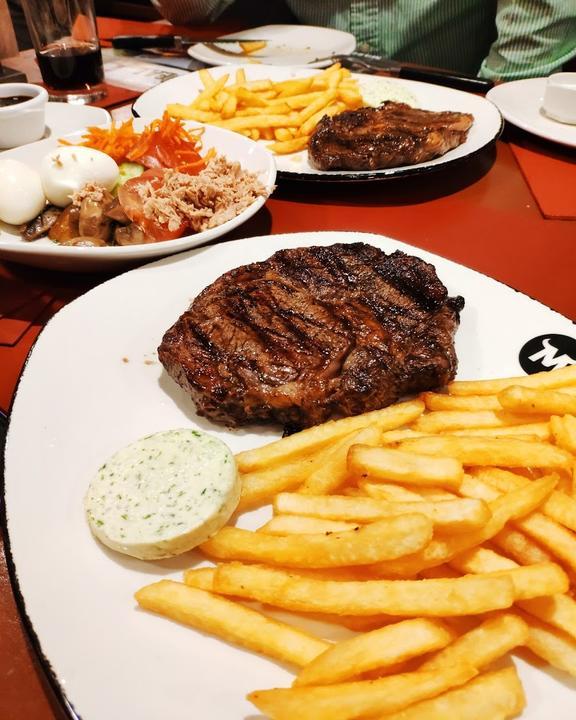 MAREDO Steakhaus - Köln Heumarkt