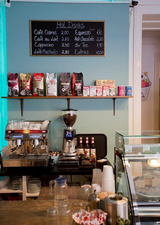 Jata CUPS & CAFE