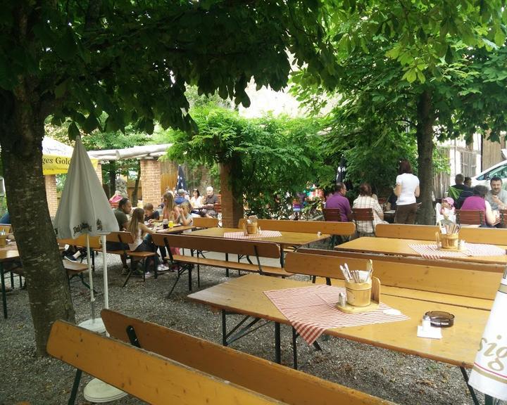 Gasthaus Adler Sudtiroler Speckstube