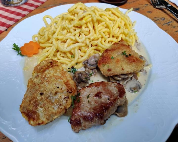 Gasthaus Adler Sudtiroler Speckstube