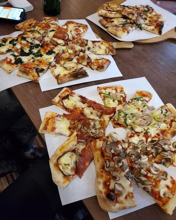 Mastro Pizza