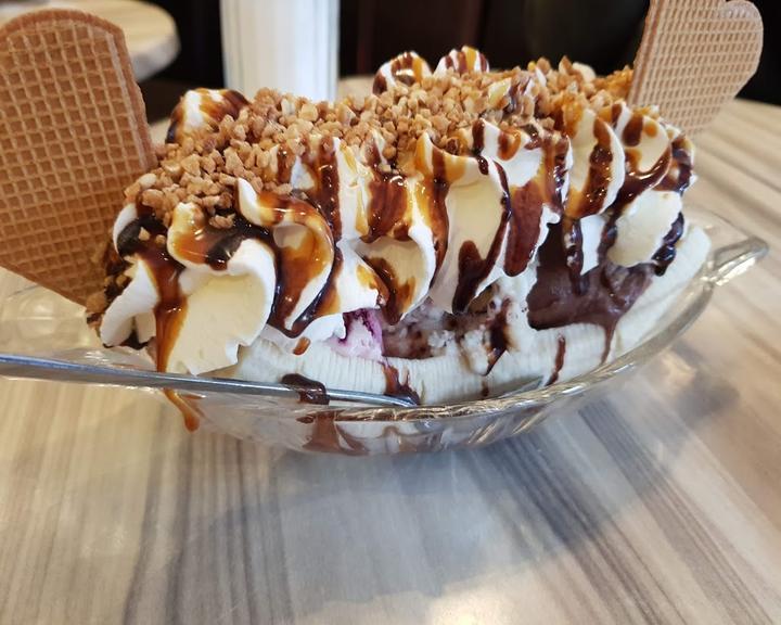 Eiscafe Eisberg