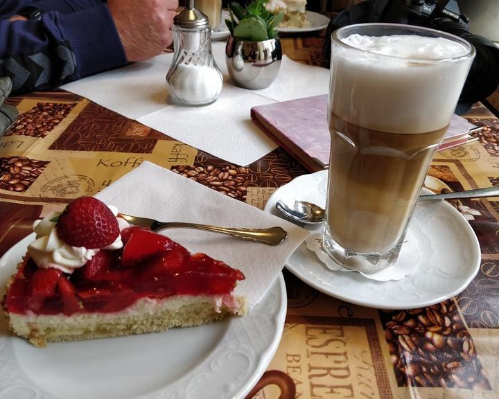 Holm-Cafe
