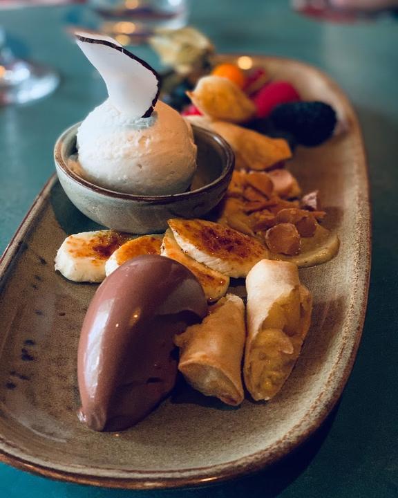 The Hutong Club
