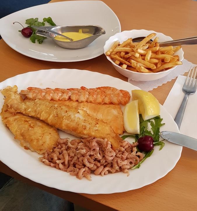 Uwe's Restaurant