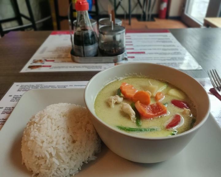 Nakorn Luang Thai Restaurant