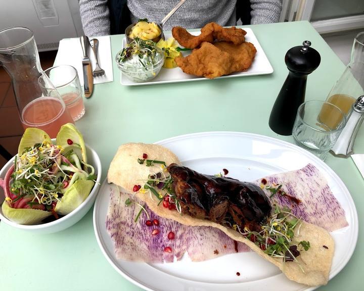 Perle Restaurant
