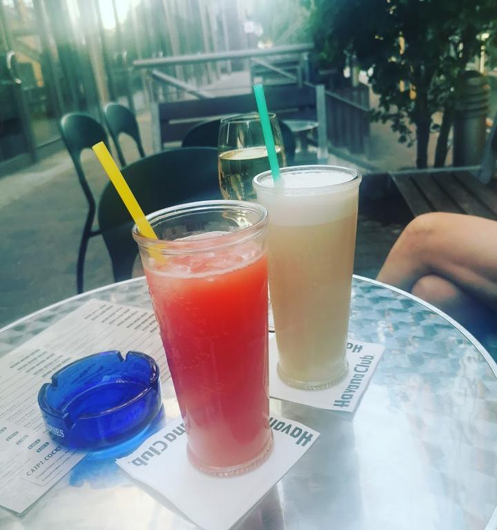 Konis Cocktailbar