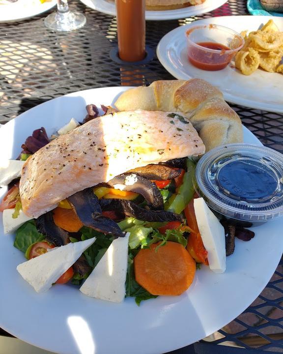 Eis Fedora Cafe