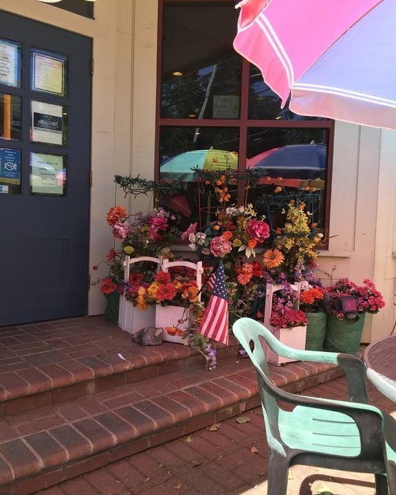 Eis Fedora Cafe